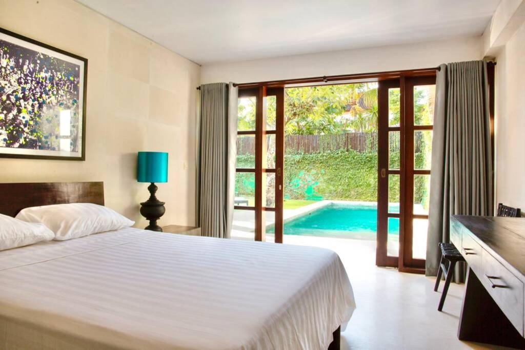 Villa Lola Seminyak Esterno foto