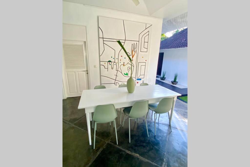 Villa Lola Seminyak Esterno foto
