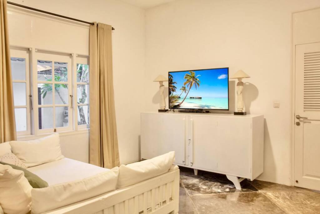 Villa Lola Seminyak Esterno foto